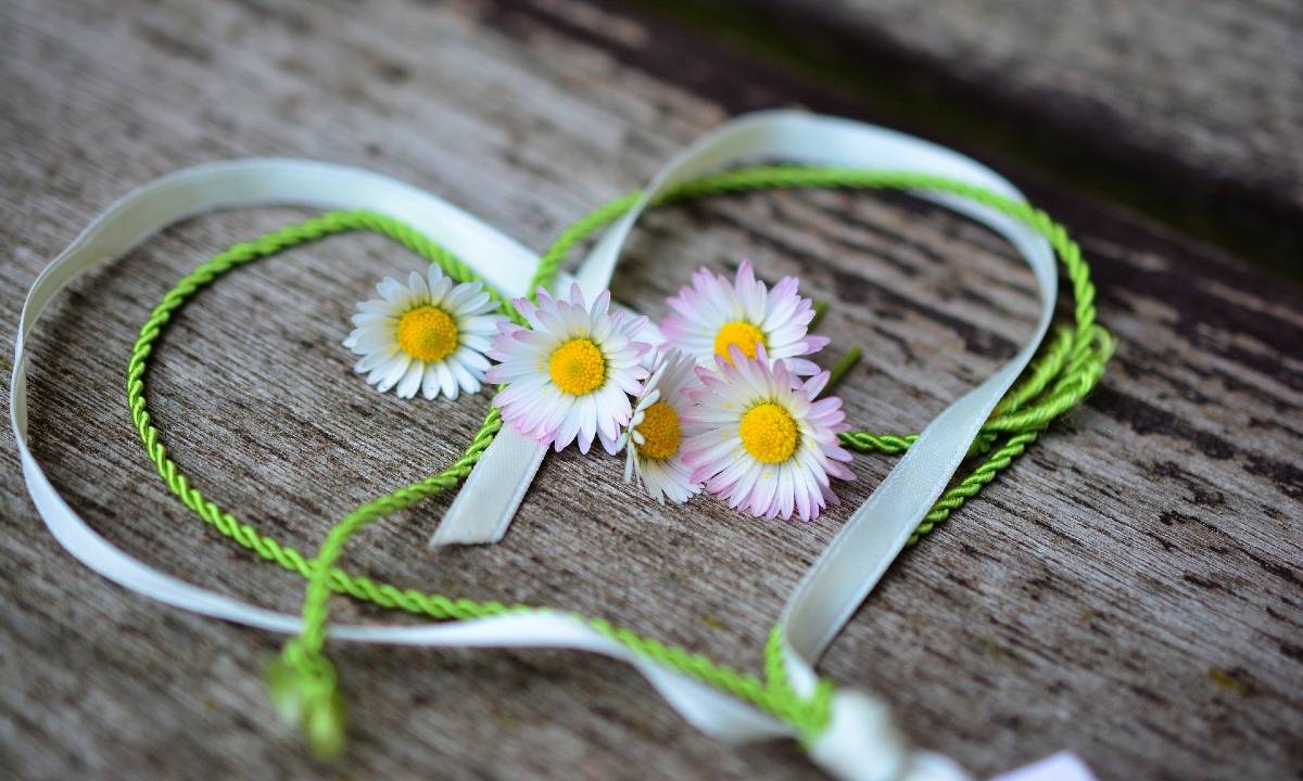 105 Frasi D Amore Corte Dediche Dolcissime E Brevissime