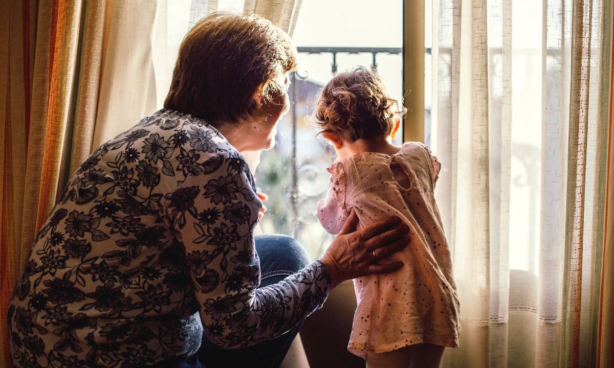 30 Frasi per la Festa dei Nonni 2021: gli auguri più belli ...